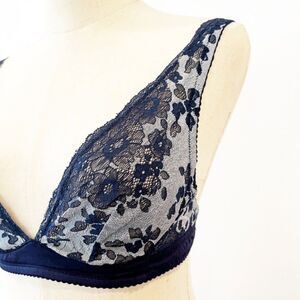 Cosabella Bra Bralette Navy Blue Lace Unwired Unpadded Small Lacy Floral